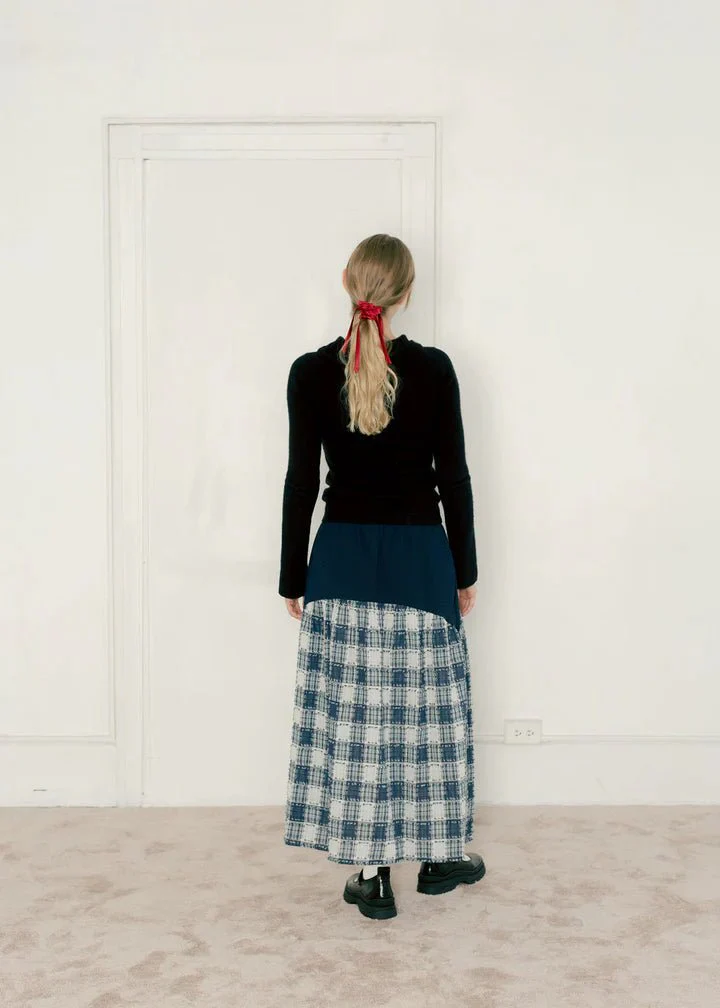 A Bronze Age Field Skirt (Dimple / Molly Plaid) - Image 4