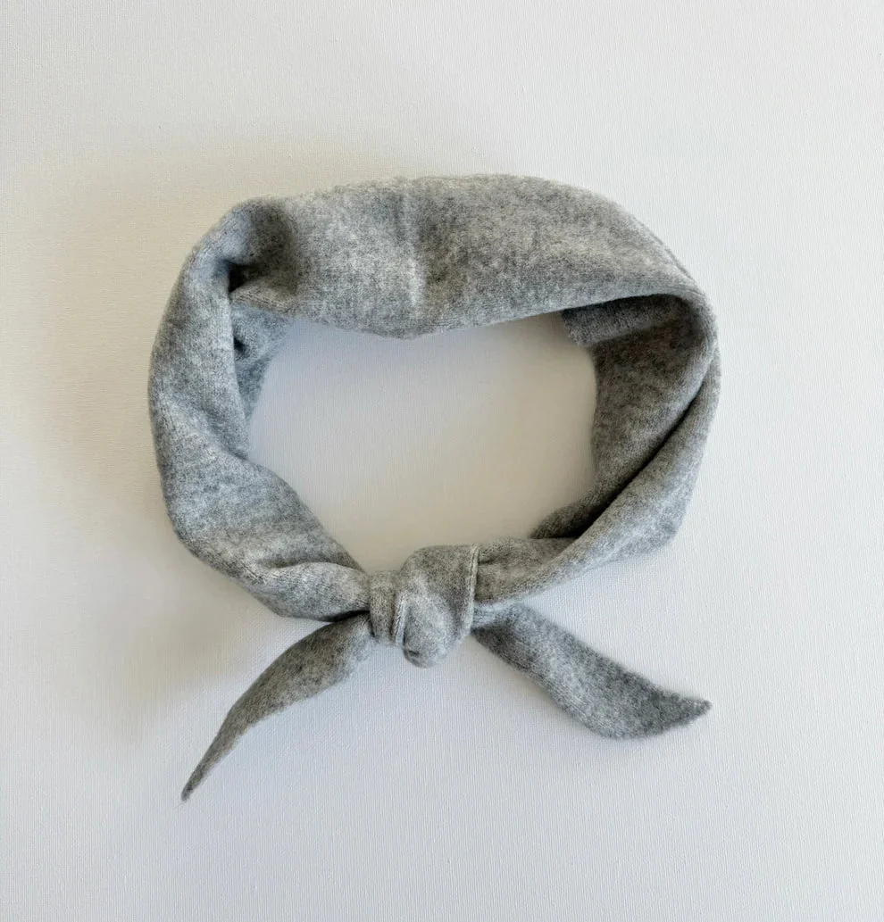 Billy Bamboo Fuzzy Wool Cravat Scarf (Various Colours) - Image 11