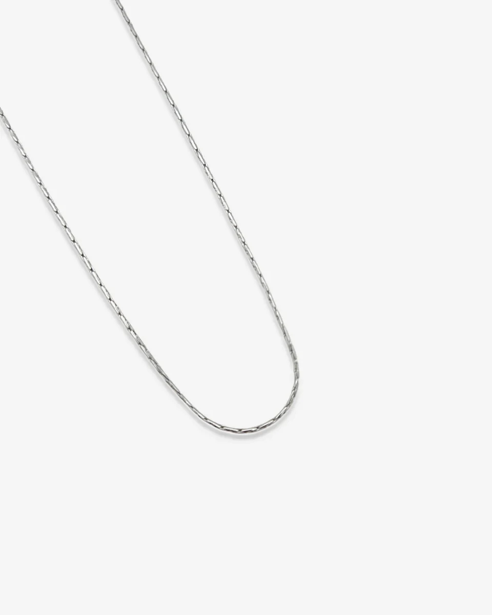 CoutuKitsch Liv Chain Necklace (Gold or Silver) - Image 6