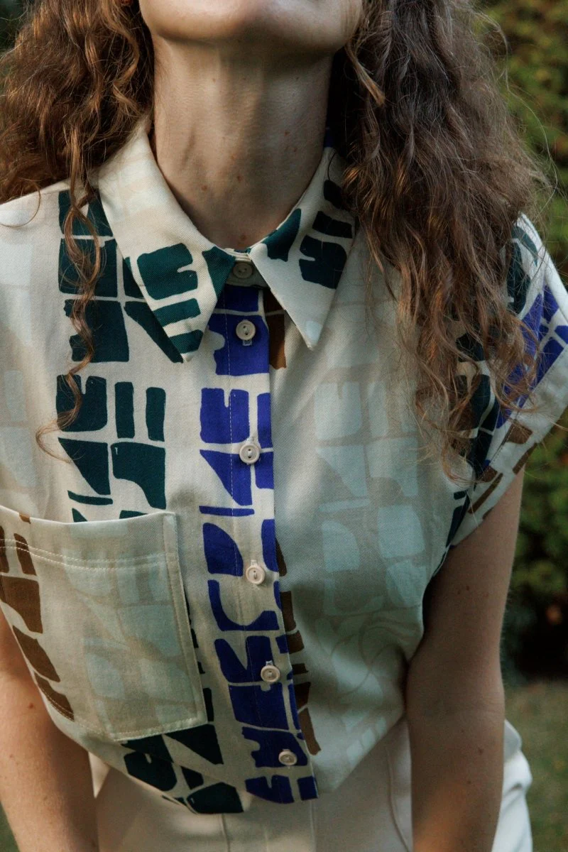 Eve Gravel Jahana Top - Pink or Blue Totem (Online Exclusive) - Image 4