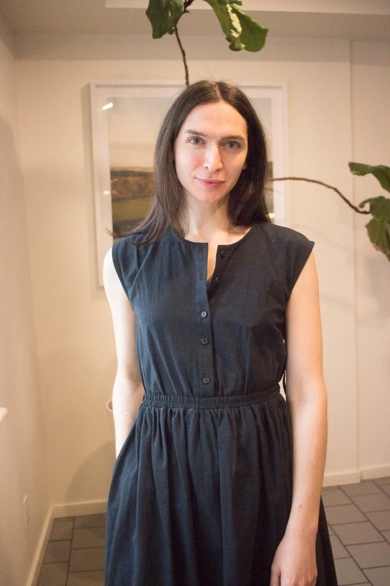 Eve Gravel Robin Dress - Various Colours (Pre-Order) - Image 3