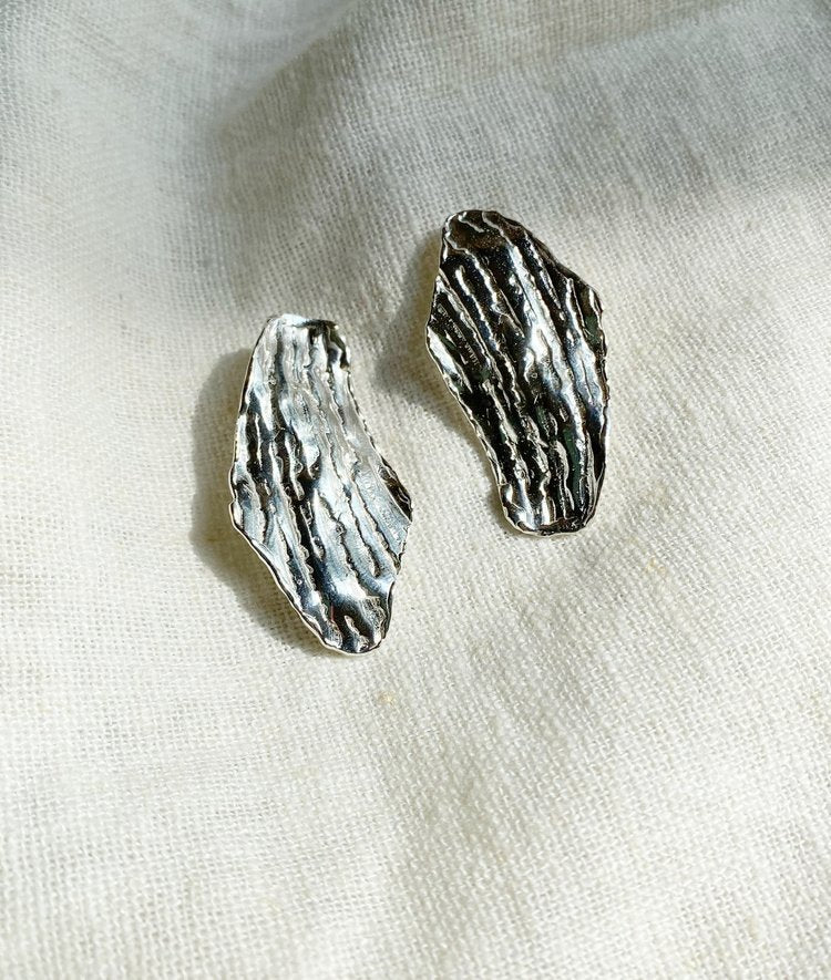 Hawkly Hydra Earrings (Bronze or Silver) - Image 4