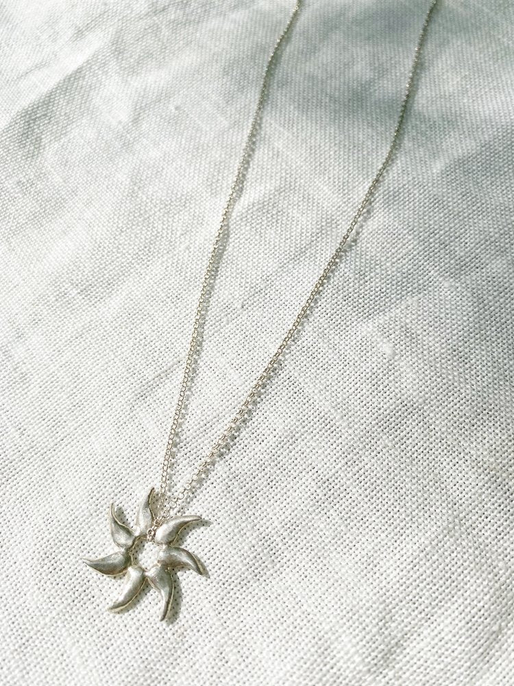 Hawkly Solar Necklace (Bronze or Silver) - Image 5