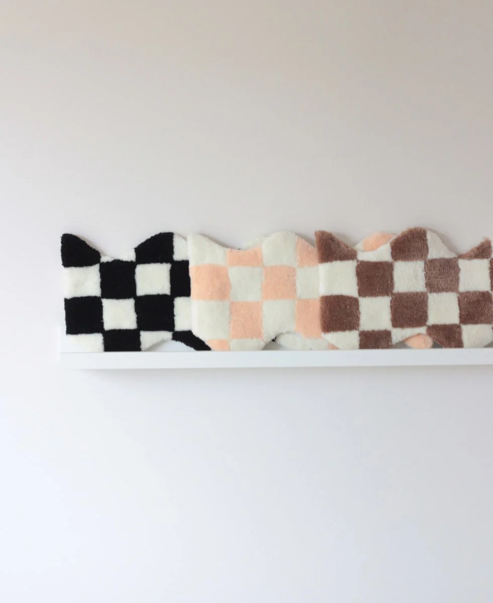 Jen Klukas Design Wavy Baby Wall Rug (Brown Check) - Image 3