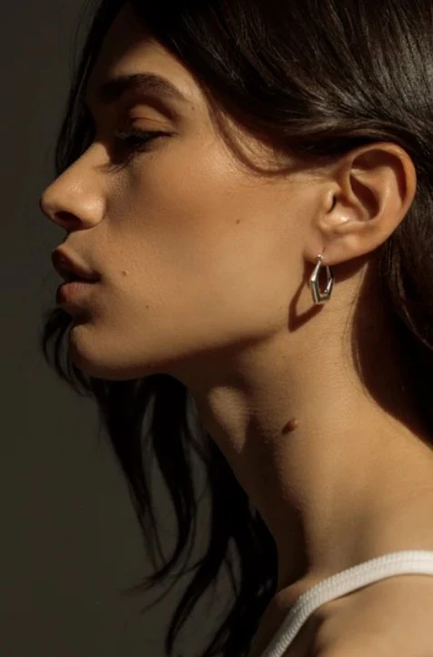 Lisbeth Ganna Hoops