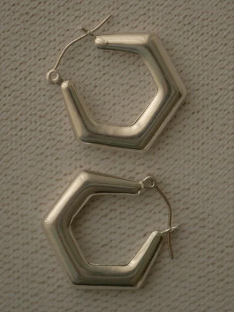 Lisbeth Ganna Hoops - Image 2