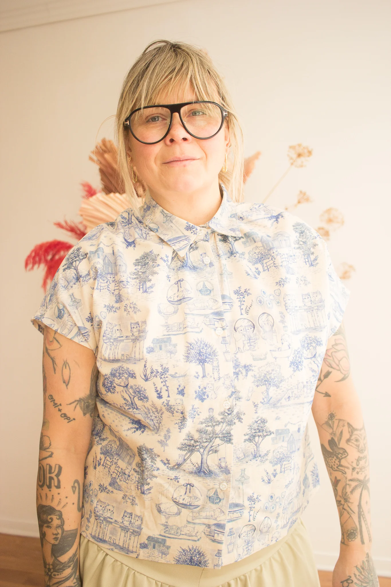 Naked & Famous Billie Linen Shirt (Blue Cats)