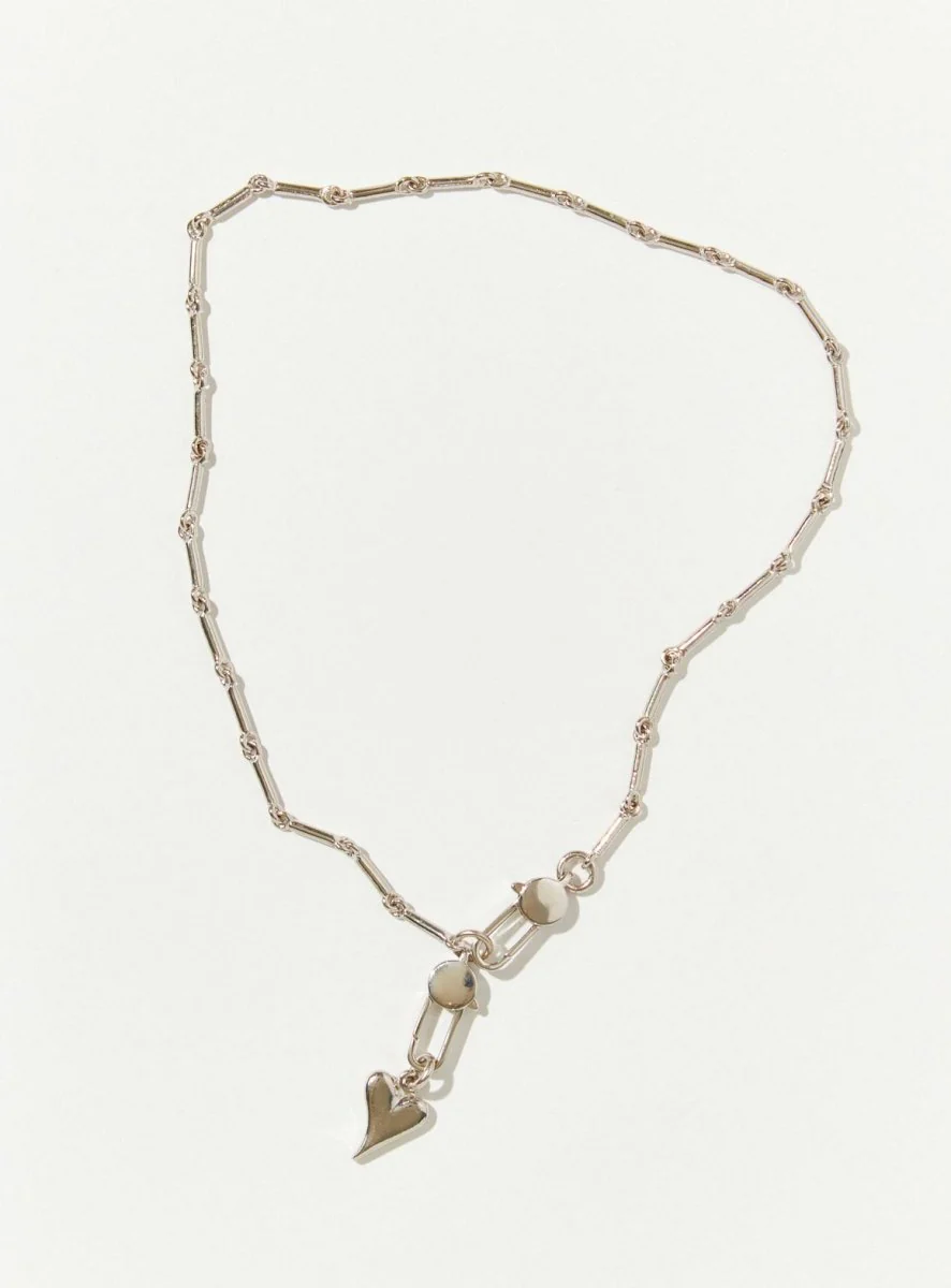 Par Ici Heart Charm Clip Chain Necklace - Gold or Rhodium (In-Store) - Image 3