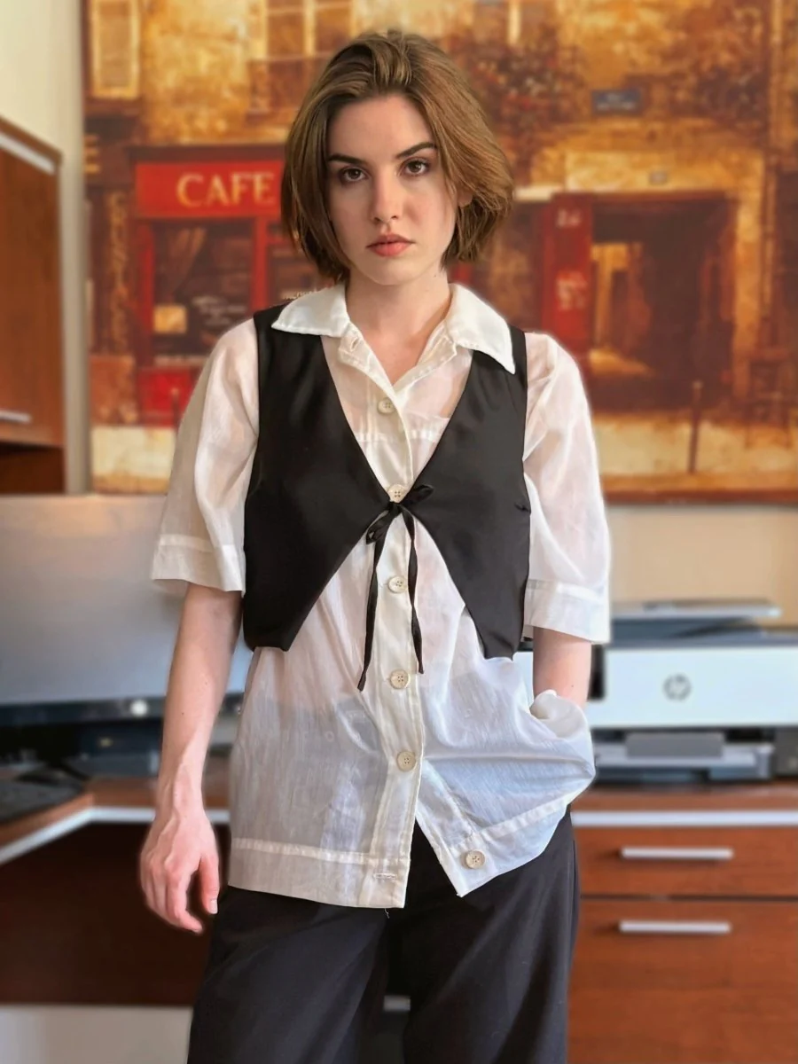 Rennie Petalo de Rosa Vest (Blazing Black) - Image 10
