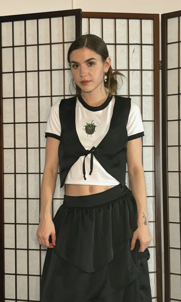 Rennie Petalo de Rosa Vest (Blazing Black) - Image 15