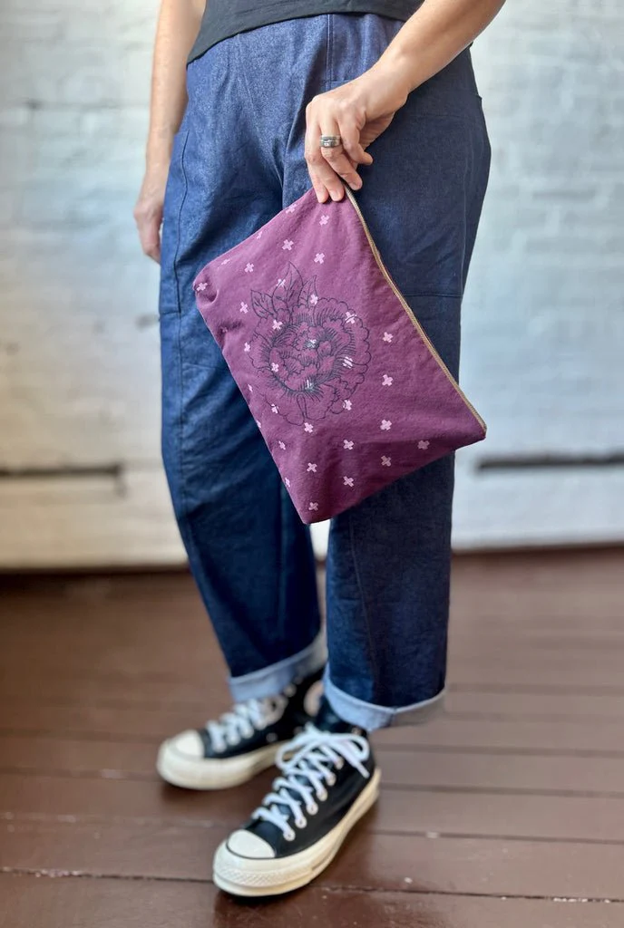 Smoking Lily Zipper Pouch (Various Styles)