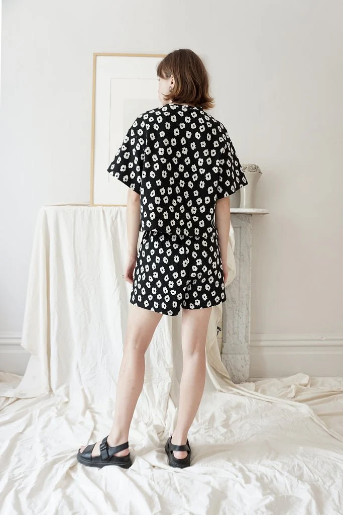 Ursa Minor Billie Shorts (Noir) - Image 4