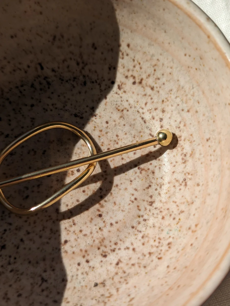 Vanderzee Mini Hairpin - Sphere Bauble (Smooth Brass) - Image 7