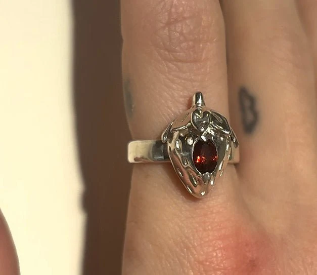 Wild Silver Strawberry Garnet Ring - Image 5